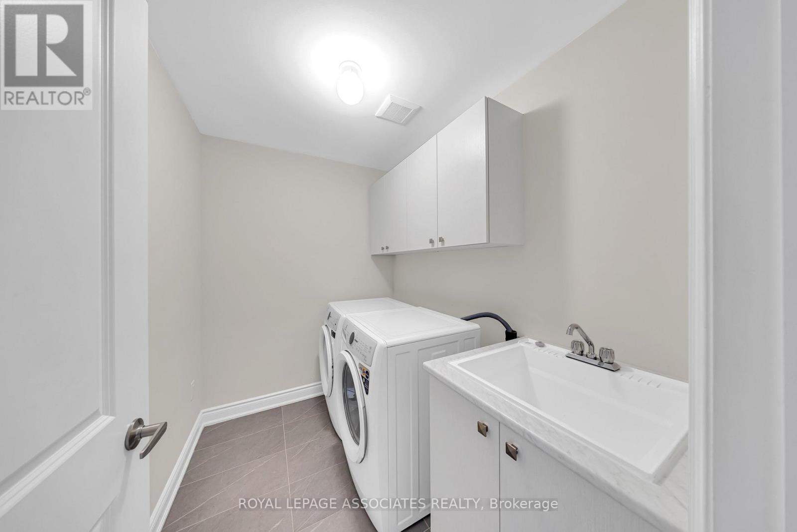 21 John Dallimore Drive, Georgina, Ontario L4P 0S6 - Photo 18 - N13149862