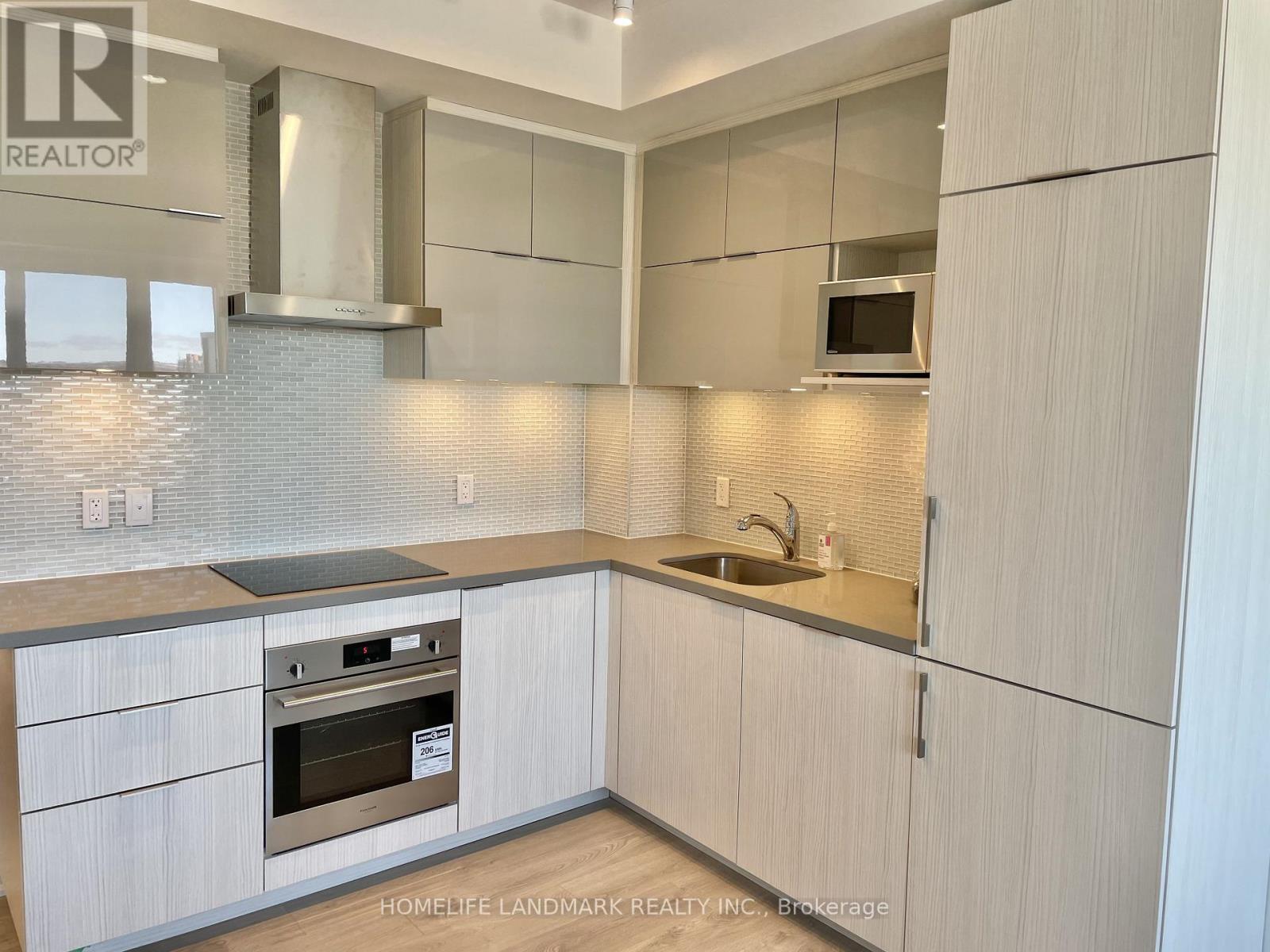 1017 - 8 Rouge Valley Drive W, Markham, Ontario L6G 0B8 - Photo 2 - N13149996