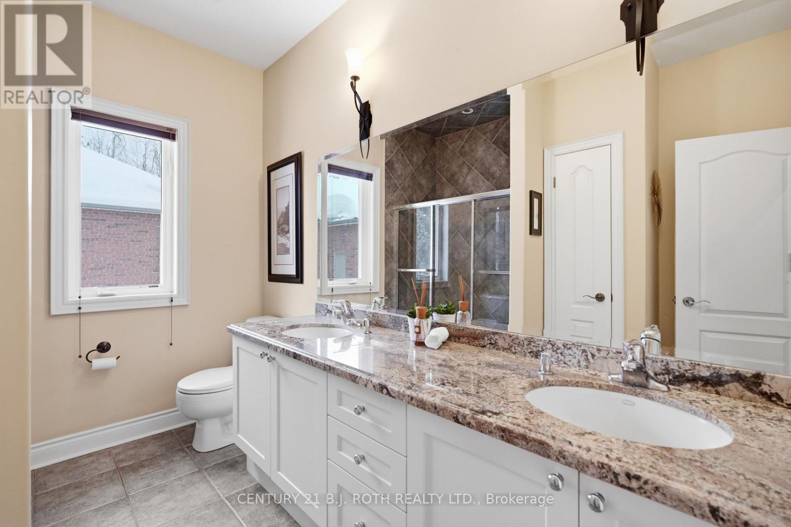 6 Lloyd Cook Drive E, Springwater (Snow Valley), Ontario  L4M 4S4 - Photo 17 - S13149948