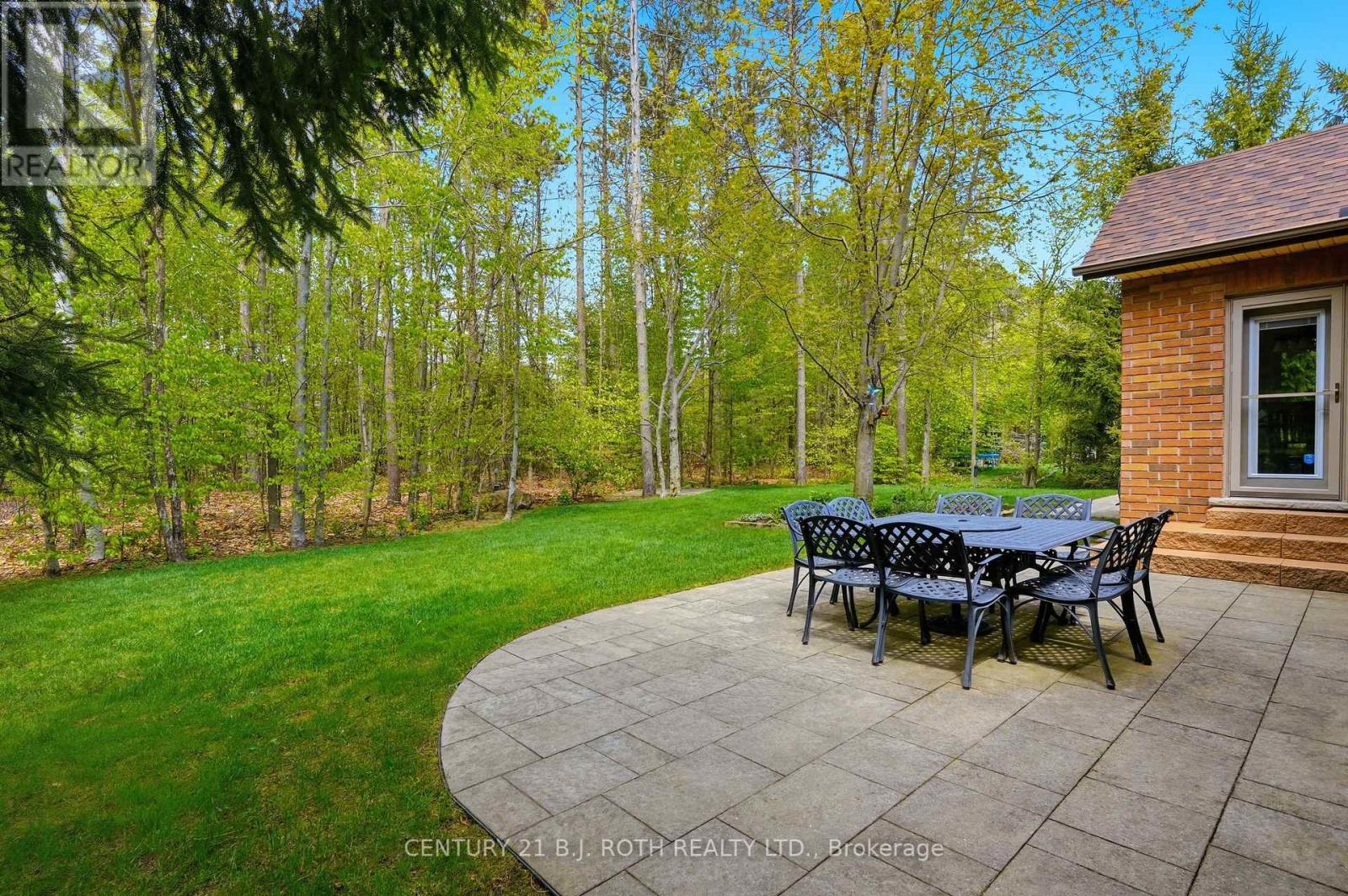 6 Lloyd Cook Drive E, Springwater (Snow Valley), Ontario  L4M 4S4 - Photo 43 - S13149948