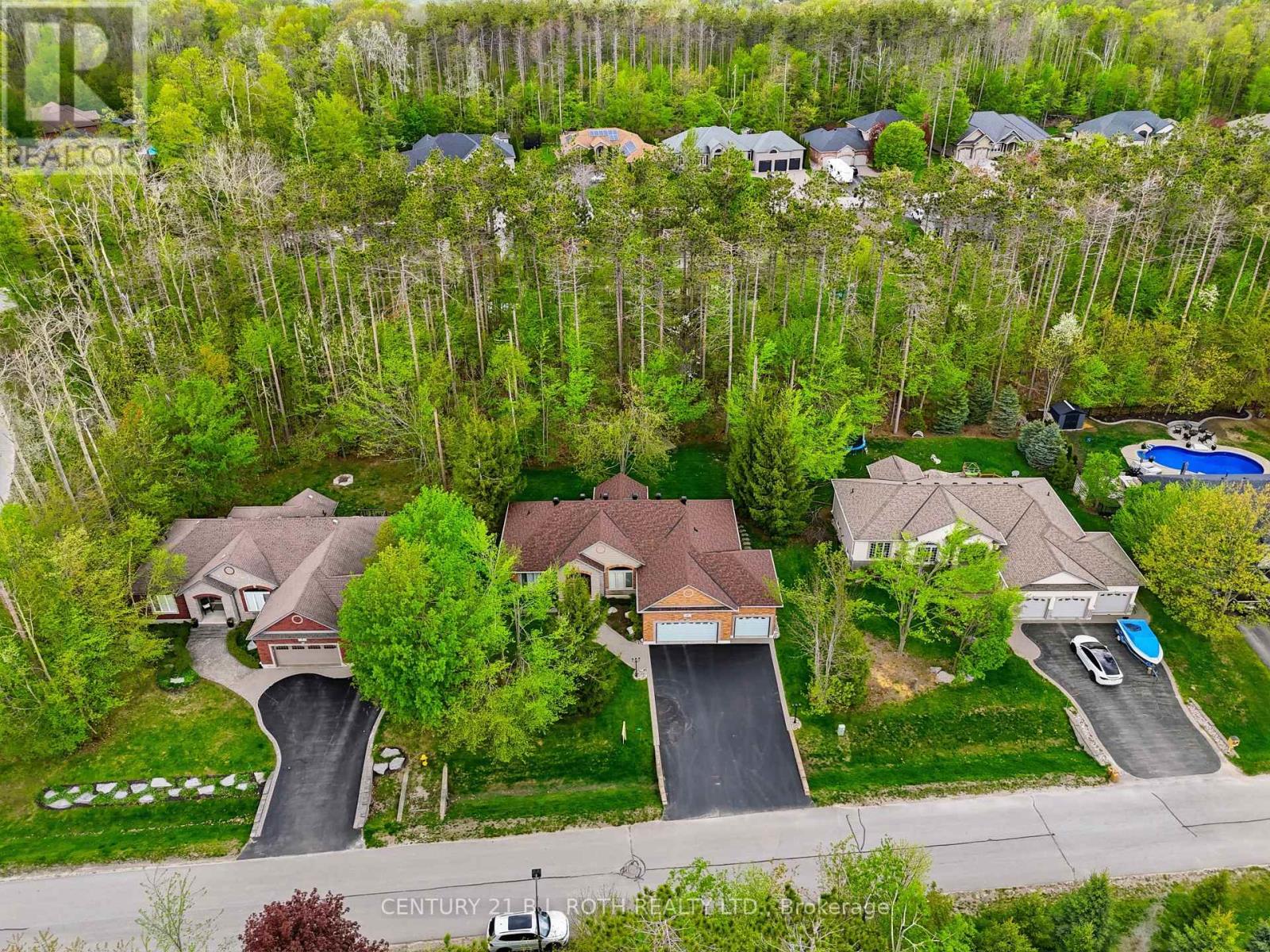 6 Lloyd Cook Drive E, Springwater (Snow Valley), Ontario  L4M 4S4 - Photo 46 - S13149948