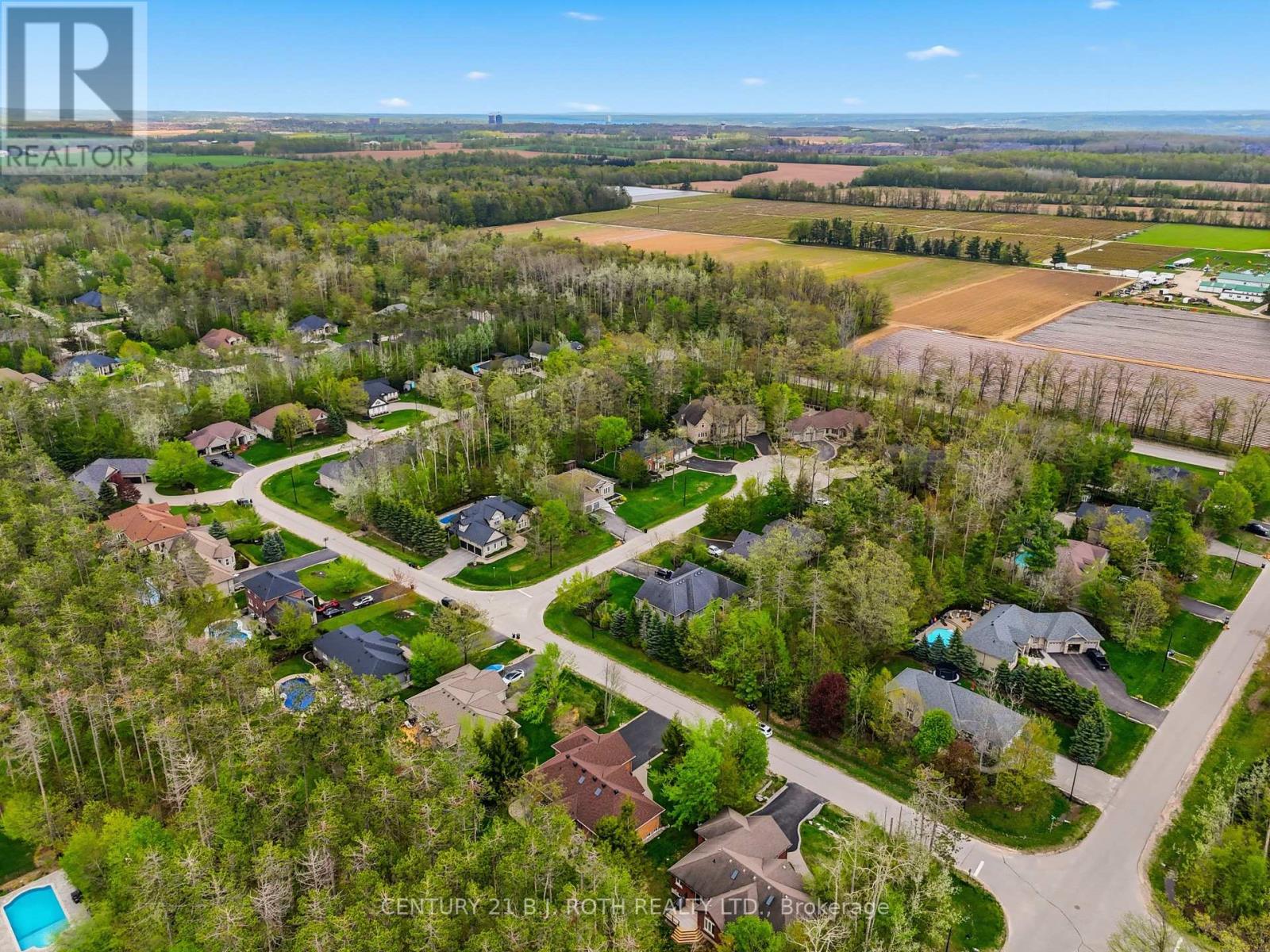 6 Lloyd Cook Drive E, Springwater (Snow Valley), Ontario  L4M 4S4 - Photo 47 - S13149948