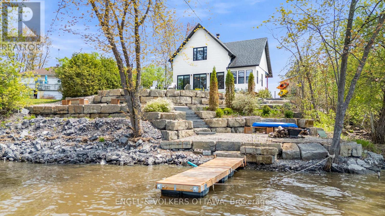 2882 BAY ROAD, Champlain, Ontario