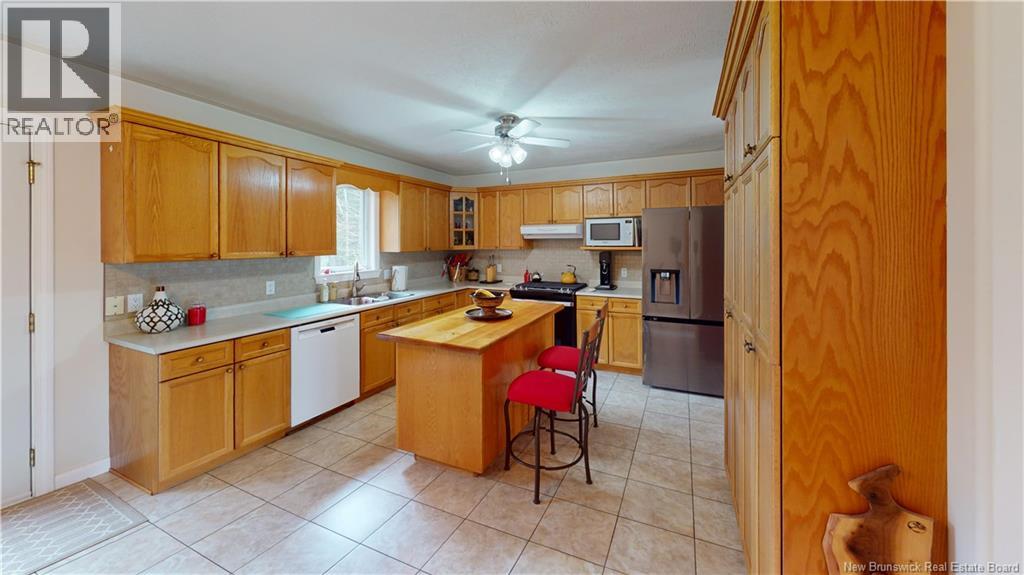 173 Fernwood Drive, Fredericton, New Brunswick  E3A 9N9 - Photo 5 - NB138754