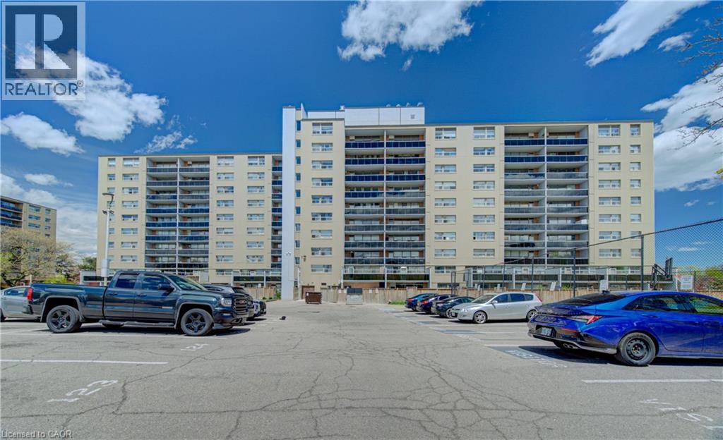 15 ALBRIGHT Road Unit# 914, Hamilton, Ontario