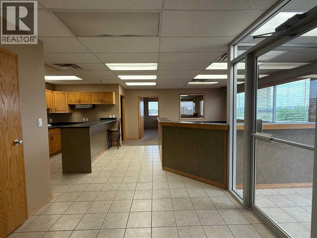 12002 106 Avenue, Grande Prairie, Alberta  T8V 8B4 - Photo 11 - A2280783