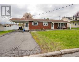 44 VICTORIA STREET W, North Glengarry, Ontario