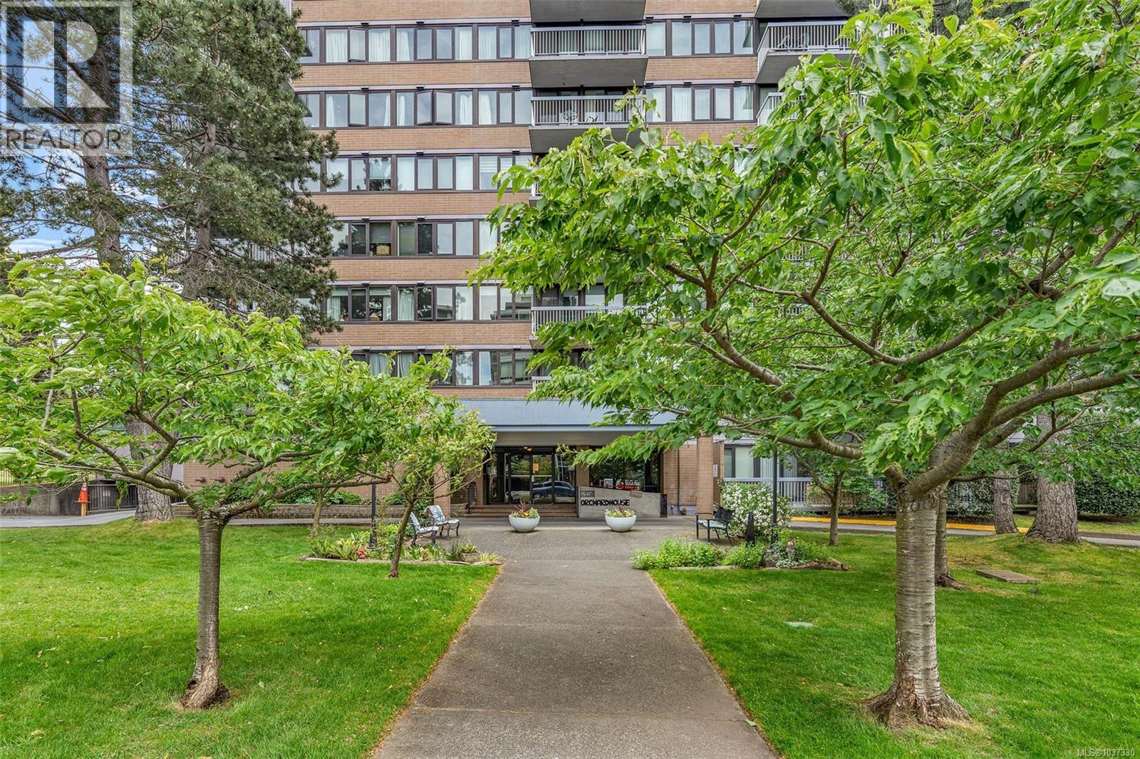 907 647 Michigan St, Victoria, British Columbia