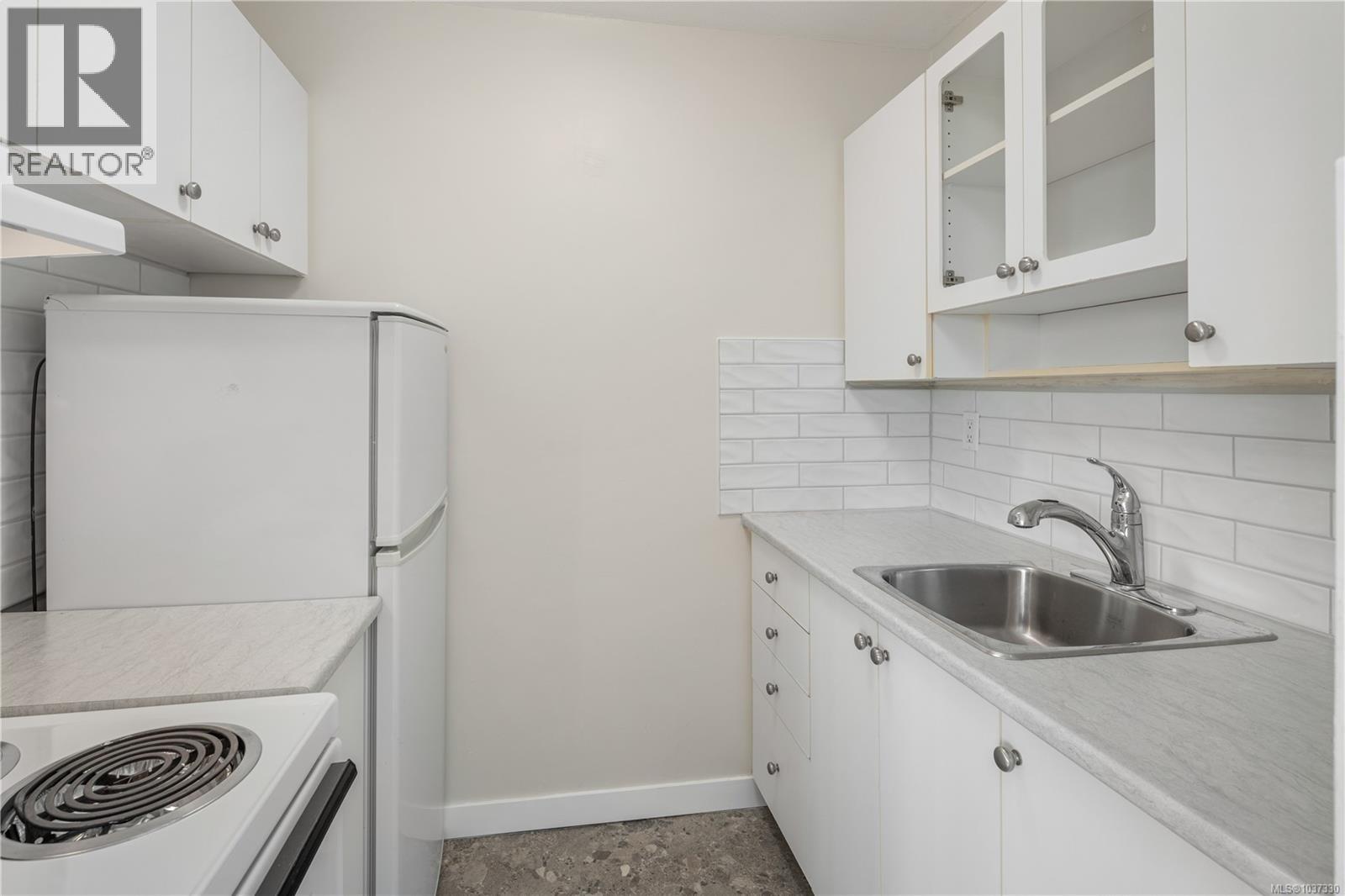 907 647 Michigan St, Victoria, British Columbia  V8V 1S9 - Photo 27 - 1037330