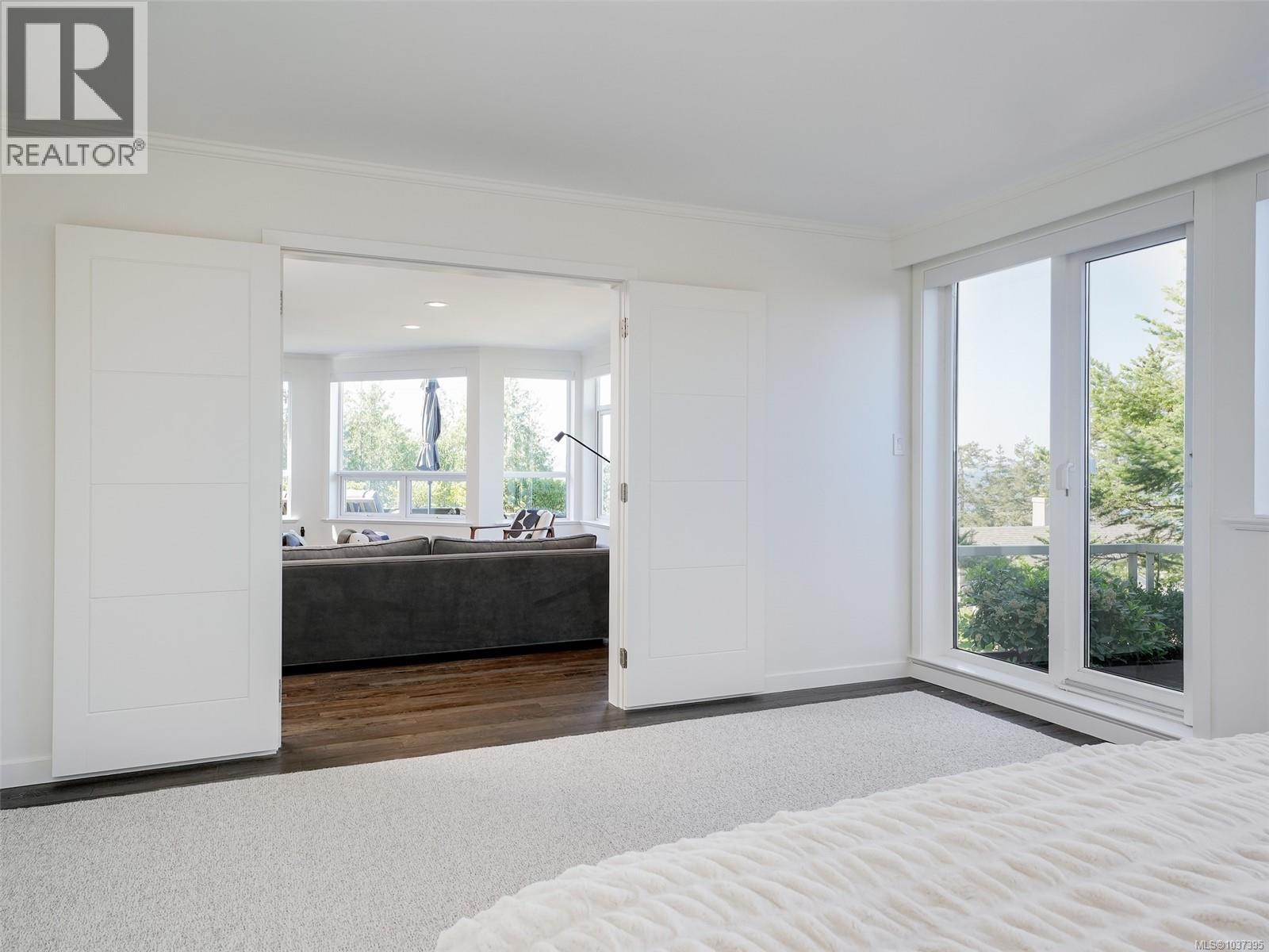 1 4771 Cordova Bay Rd, Saanich, British Columbia  V8Y 2J7 - Photo 23 - 1037395