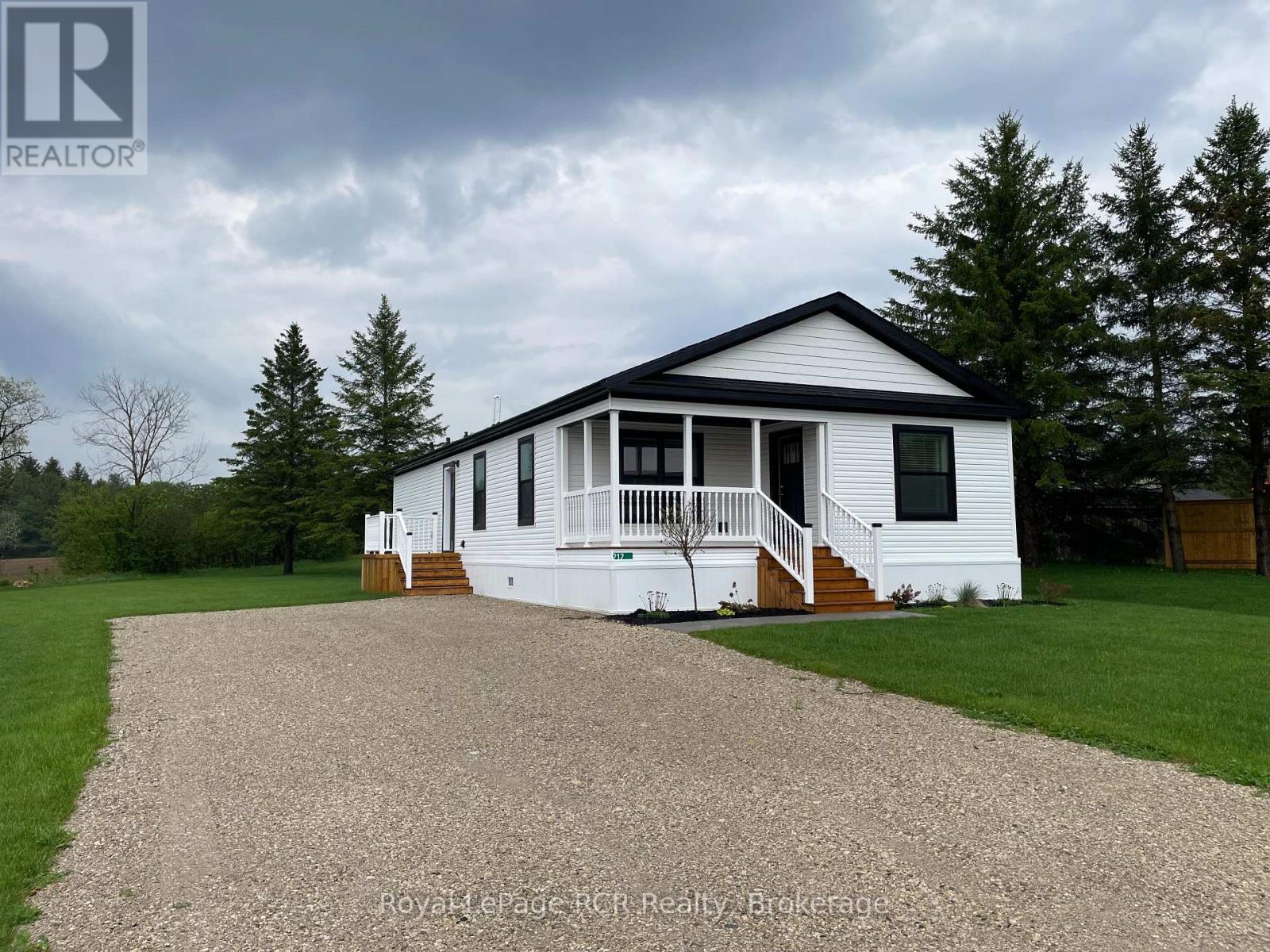 212 SPRUCE DRIVE, West Grey, Ontario
