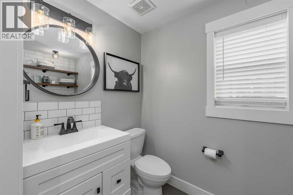 8 Sheep River Hill, Okotoks, Alberta  T1S 1X2 - Photo 21 - A2309308