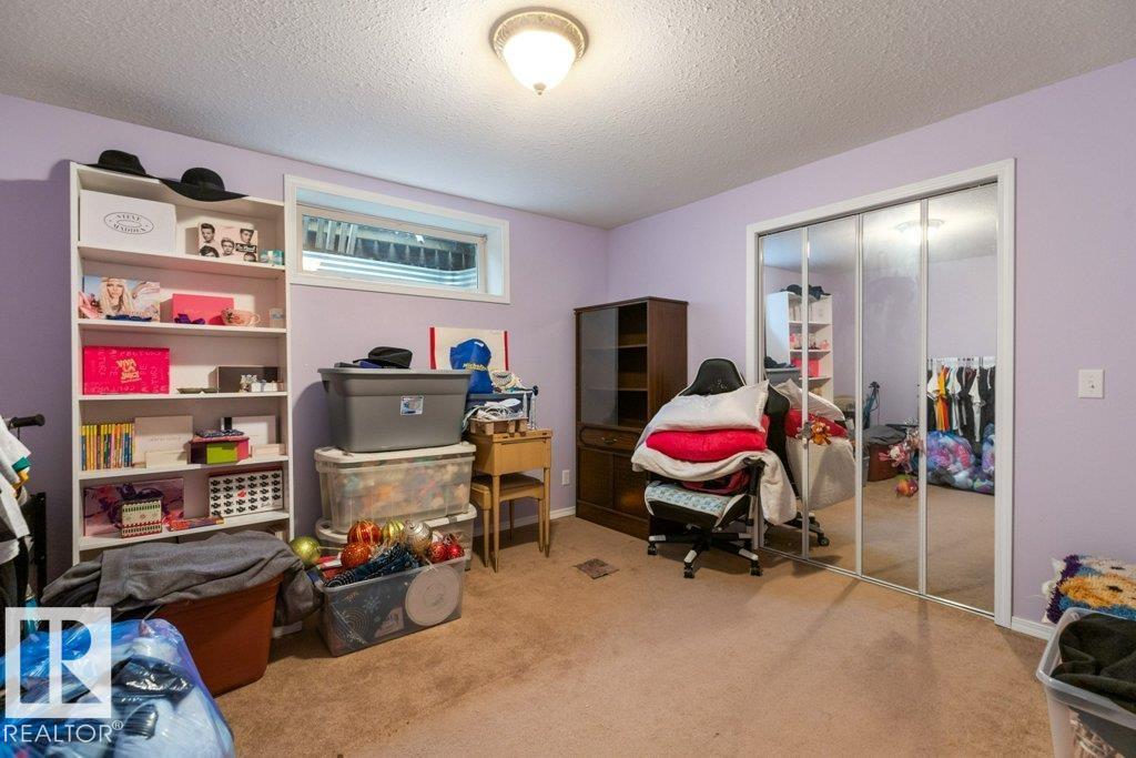 1346 118a St Nw, Edmonton, Alberta  T6J 7G2 - Photo 32 - E4488776