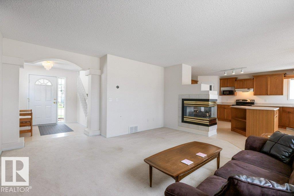 1346 118a St Nw, Edmonton, Alberta  T6J 7G2 - Photo 8 - E4488776