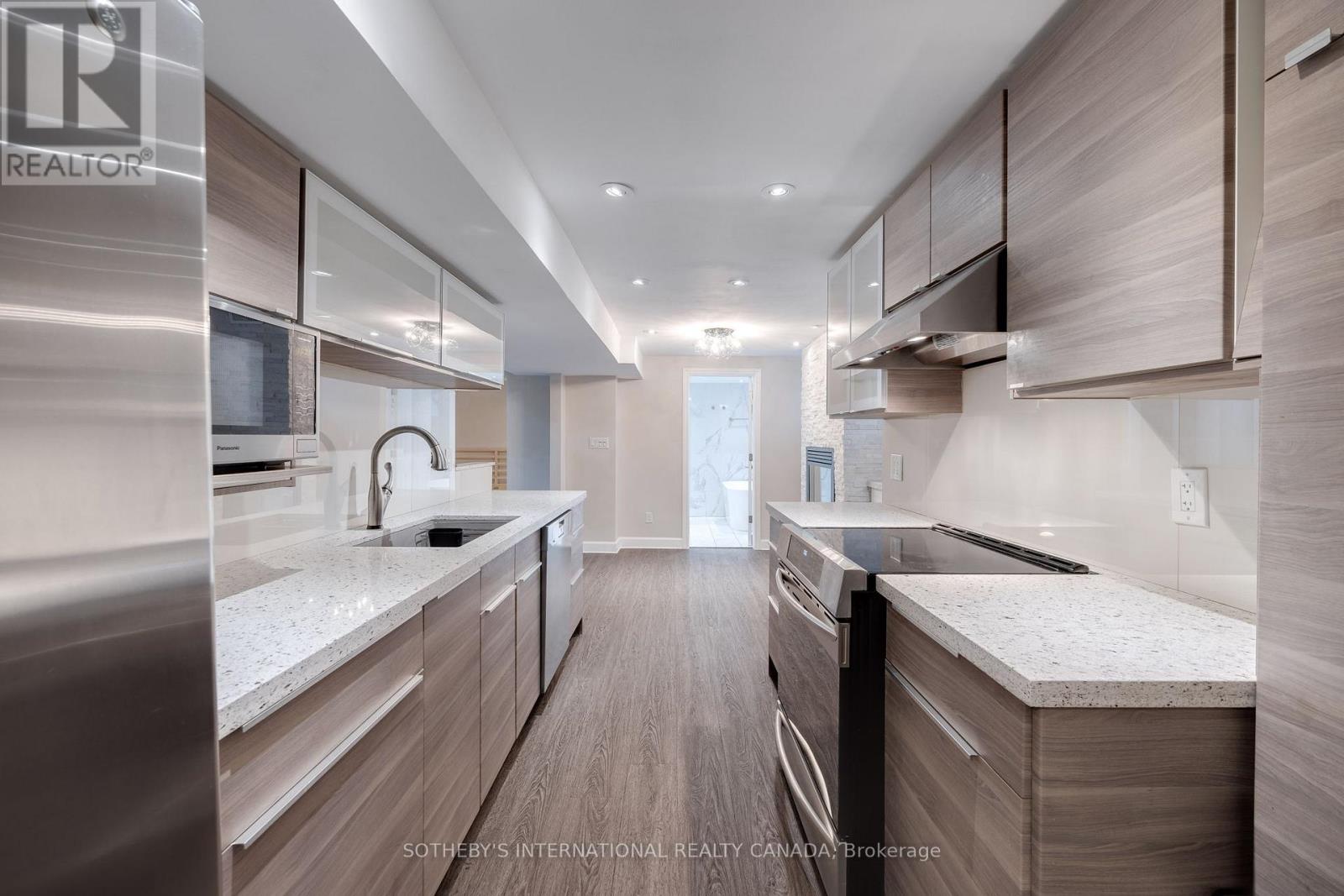 BSMT - 21 CLENDENAN AVENUE, Toronto, Ontario