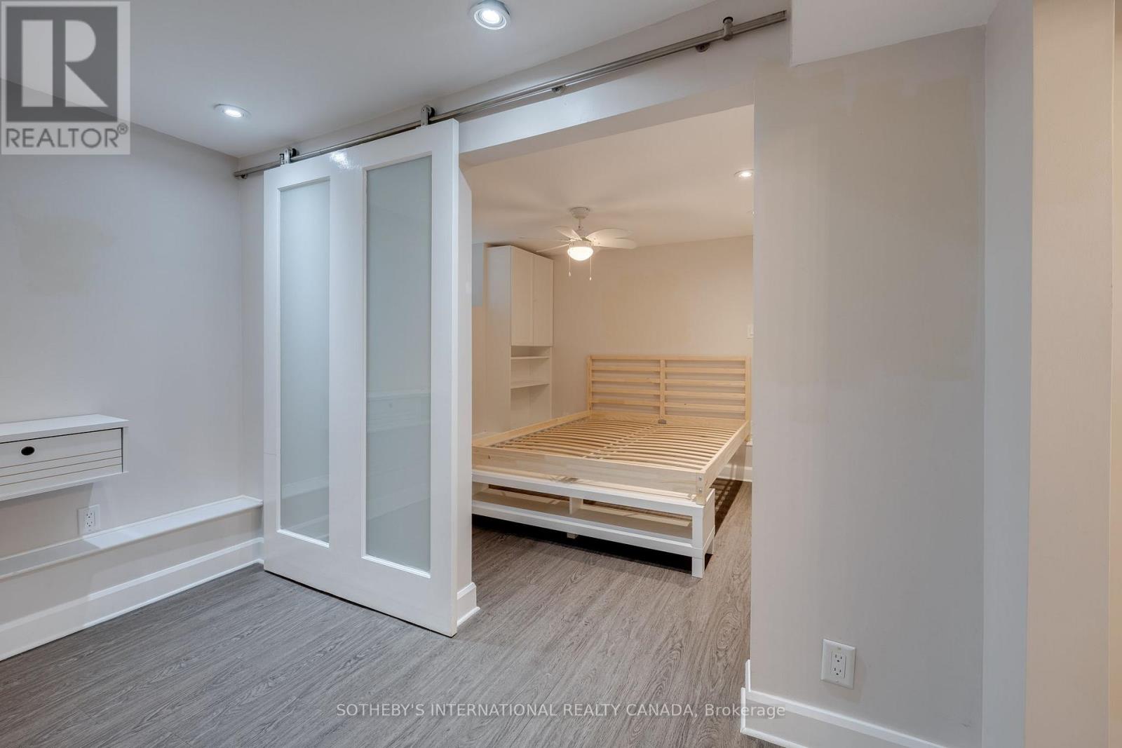 Bsmt - 21 Clendenan Avenue, Toronto, Ontario  M6P 2W4 - Photo 11 - W13149876