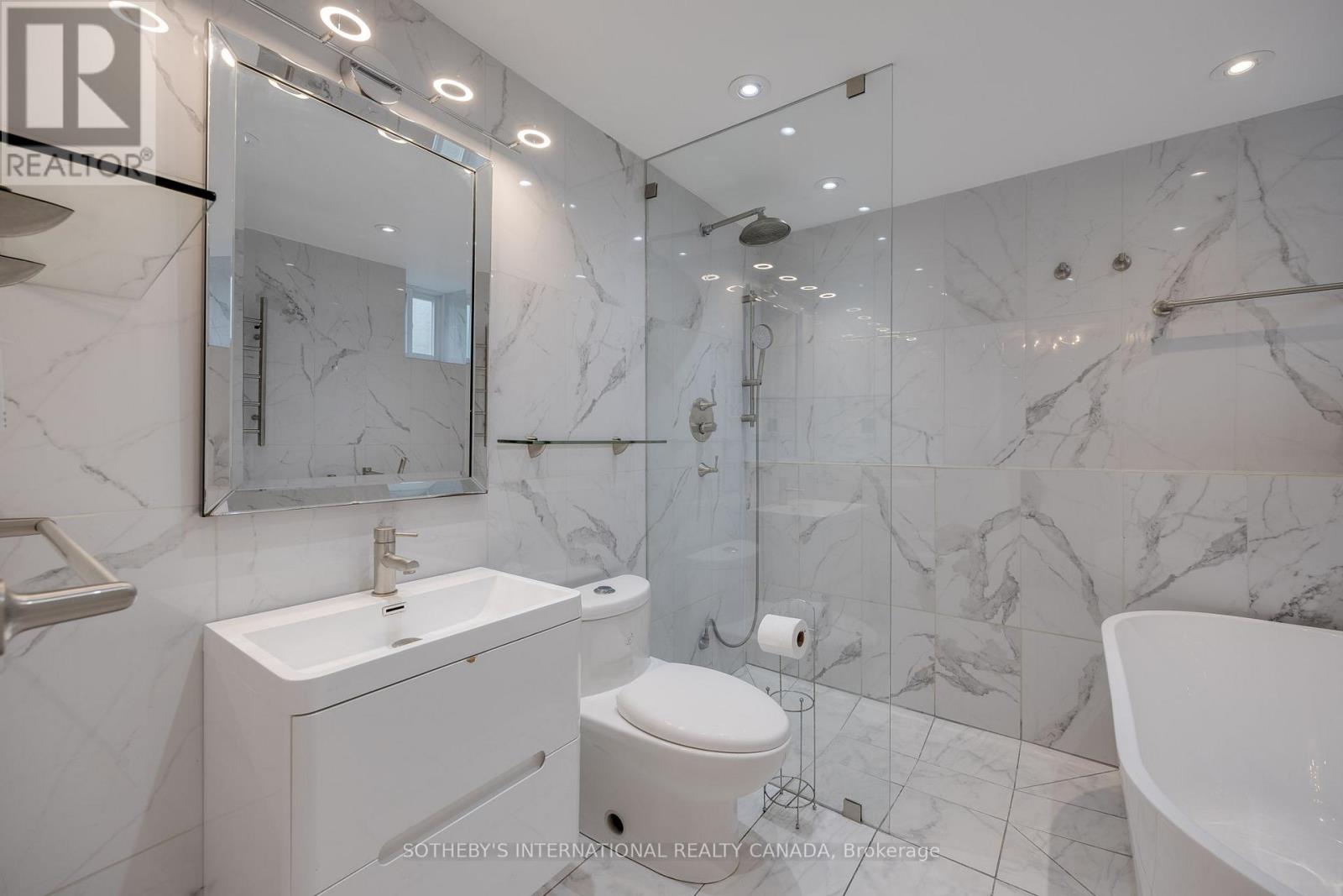 Bsmt - 21 Clendenan Avenue, Toronto, Ontario  M6P 2W4 - Photo 14 - W13149876