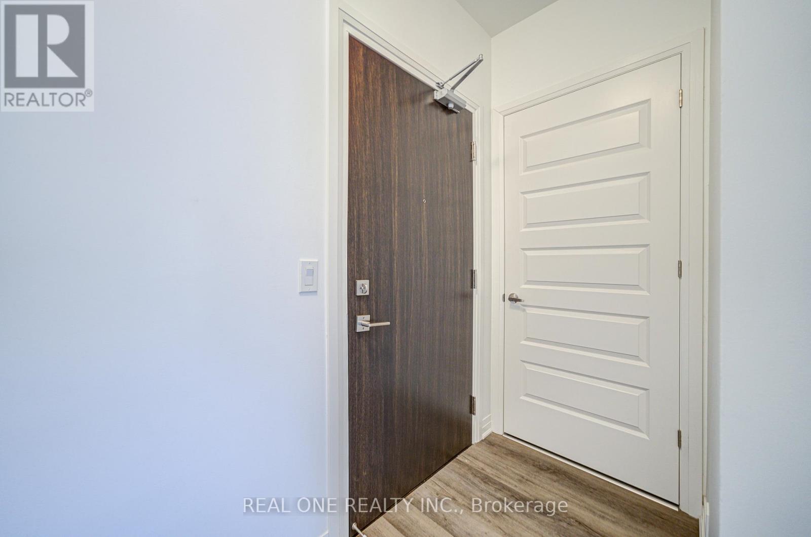 138 - 102 Grovewood Common, Oakville, Ontario L6H 0X2 - Photo 14 - W13149936