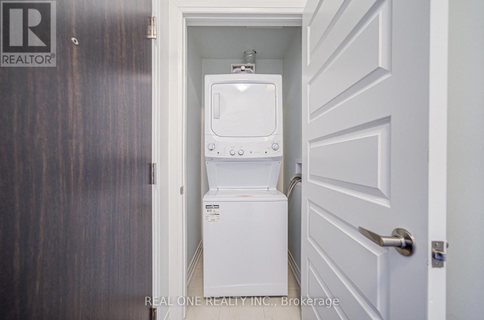 138 - 102 Grovewood Common, Oakville, Ontario L6H 0X2 - Photo 16 - W13149936