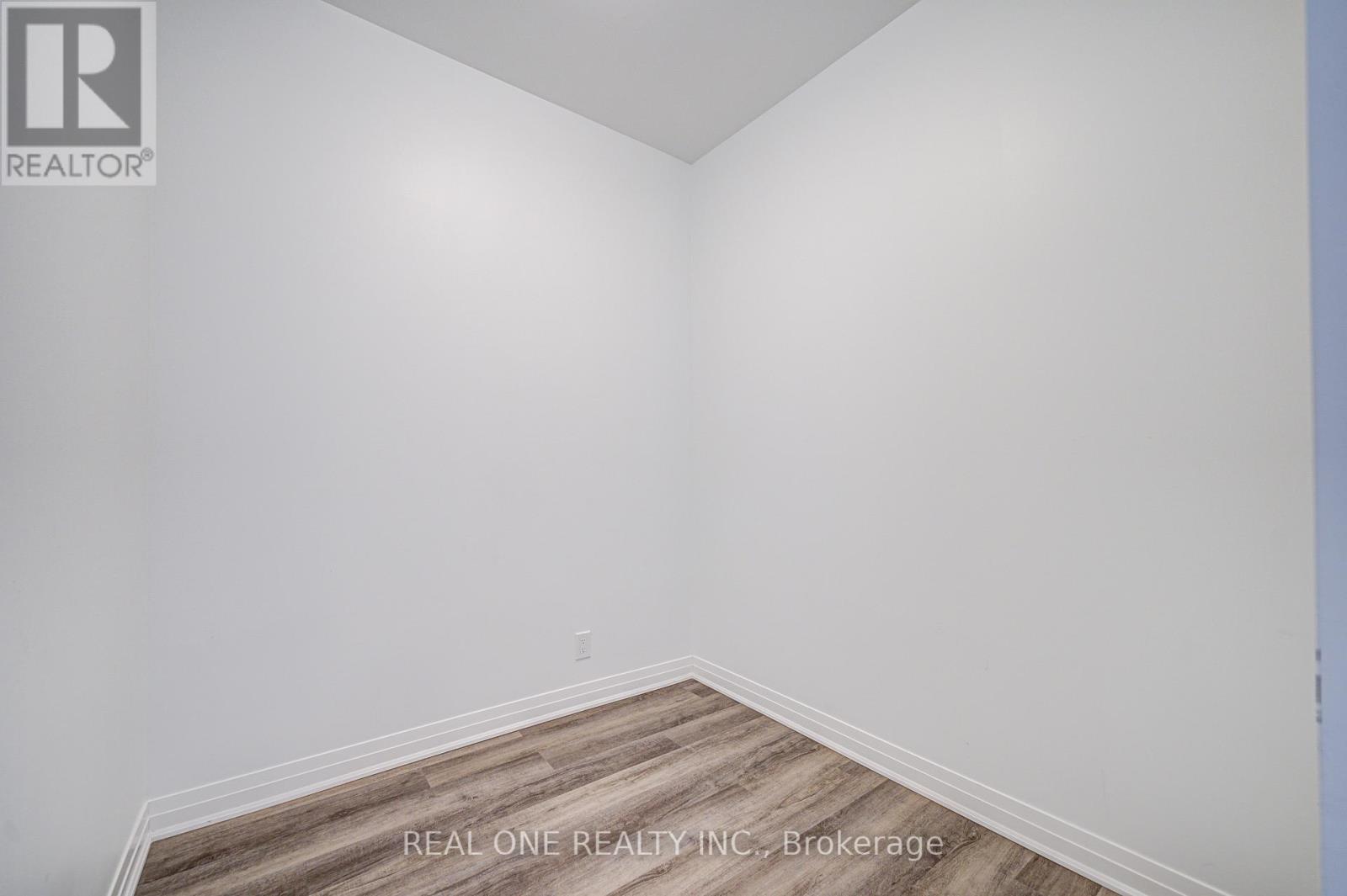 138 - 102 Grovewood Common, Oakville, Ontario L6H 0X2 - Photo 18 - W13149936