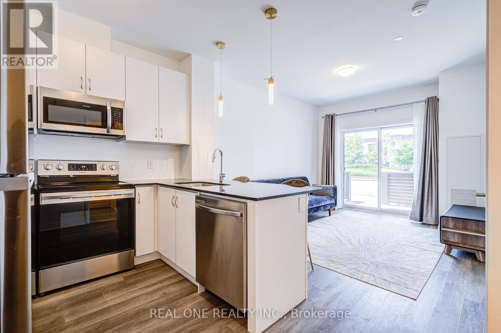 138 - 102 Grovewood Common, Oakville, Ontario L6H 0X2 - Photo 21 - W13149936