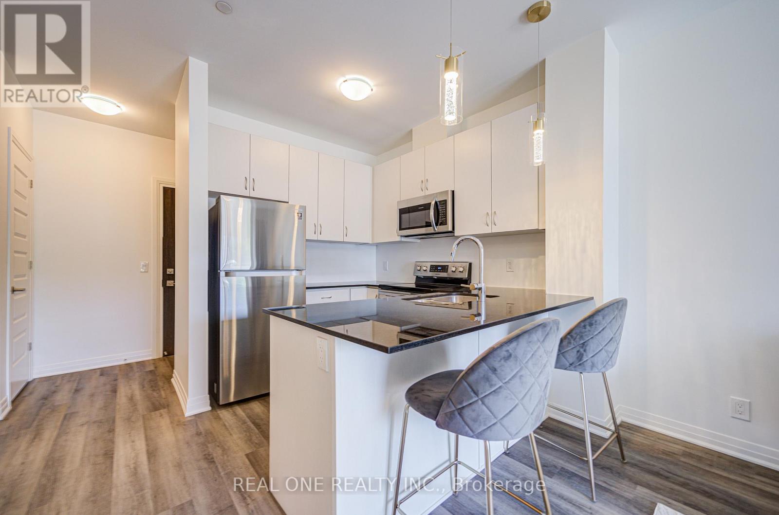 138 - 102 Grovewood Common, Oakville, Ontario L6H 0X2 - Photo 23 - W13149936