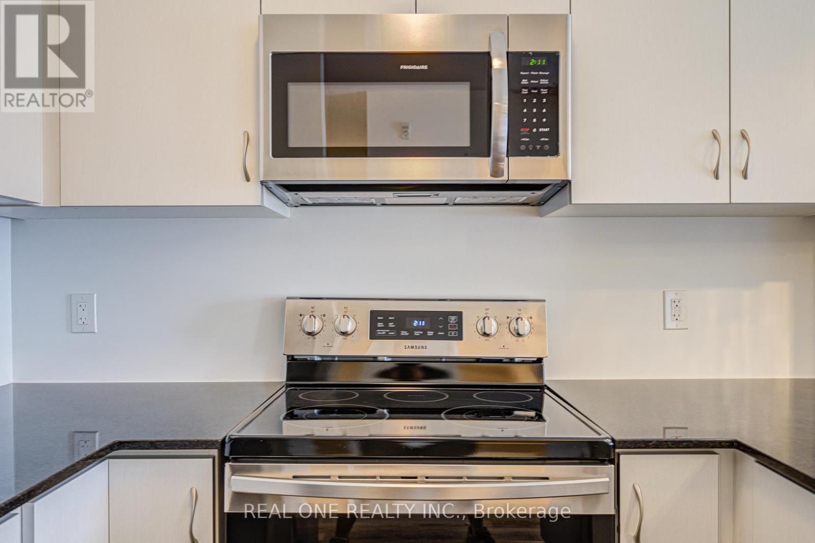 138 - 102 Grovewood Common, Oakville, Ontario L6H 0X2 - Photo 26 - W13149936