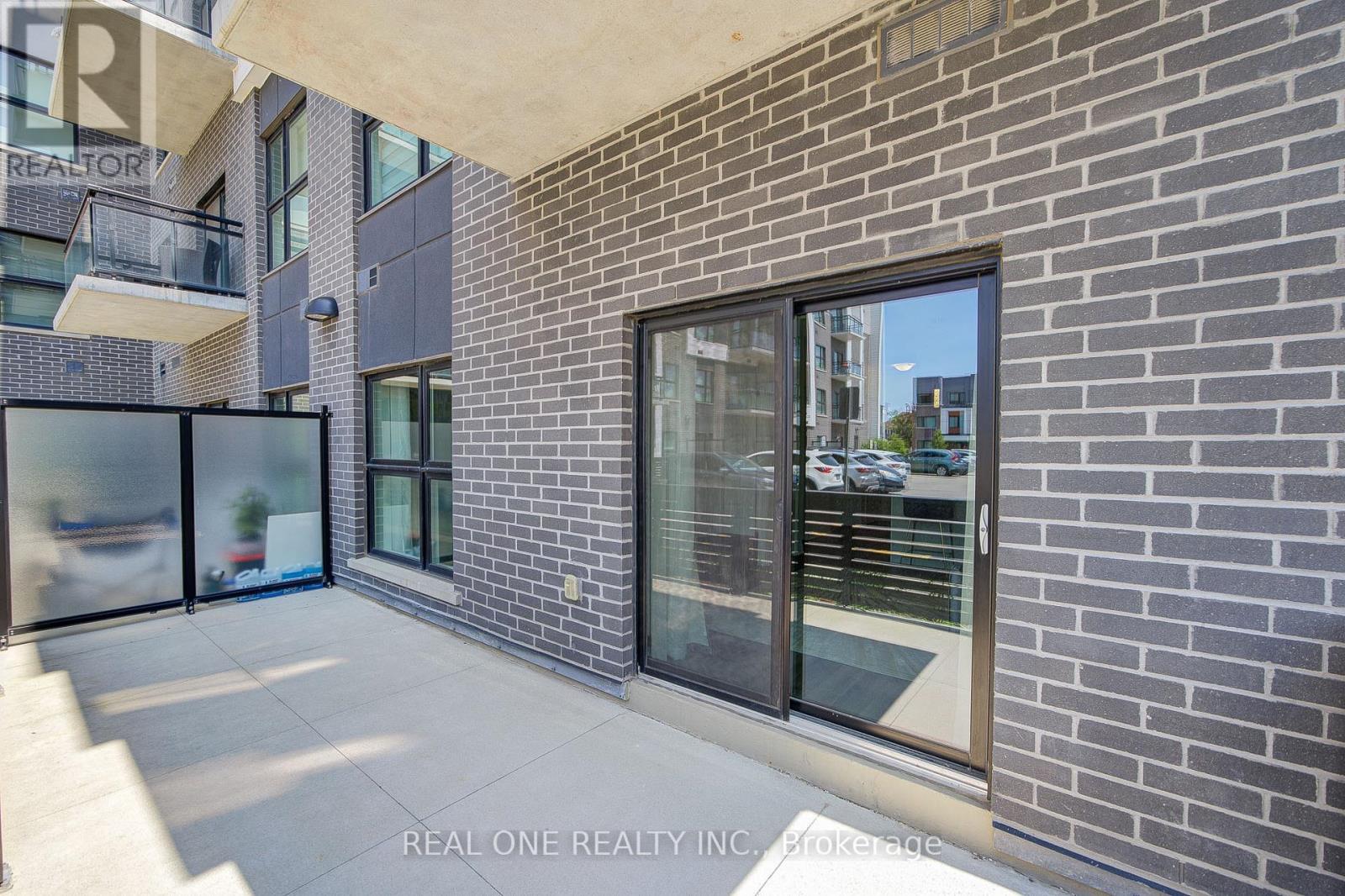 138 - 102 Grovewood Common, Oakville, Ontario L6H 0X2 - Photo 38 - W13149936
