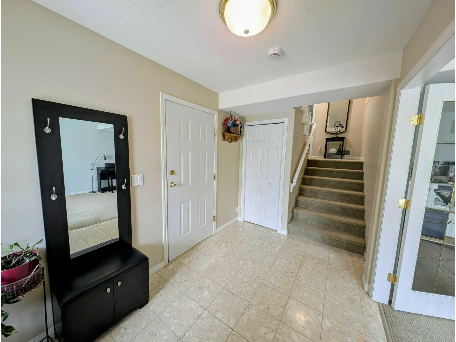 8 8590 Sunrise Drive, Chilliwack Mountain, Chilliwack, British Columbia  V2R 3Z4 - Photo 14 - R3125638
