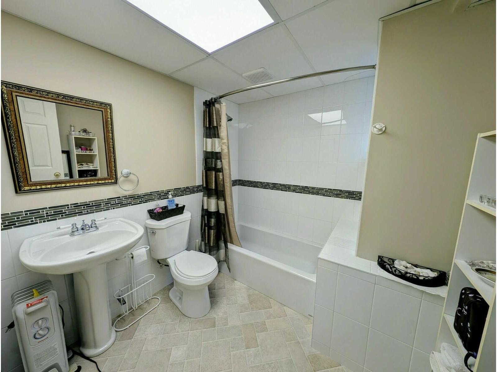 8 8590 Sunrise Drive, Chilliwack Mountain, Chilliwack, British Columbia  V2R 3Z4 - Photo 17 - R3125638