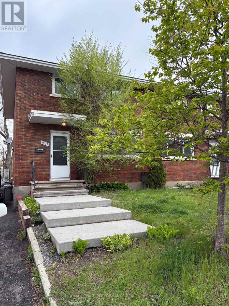 1779 Kerr Avenue, Ottawa, Ontario  K2A 1H9 - Photo 2 - X13150250