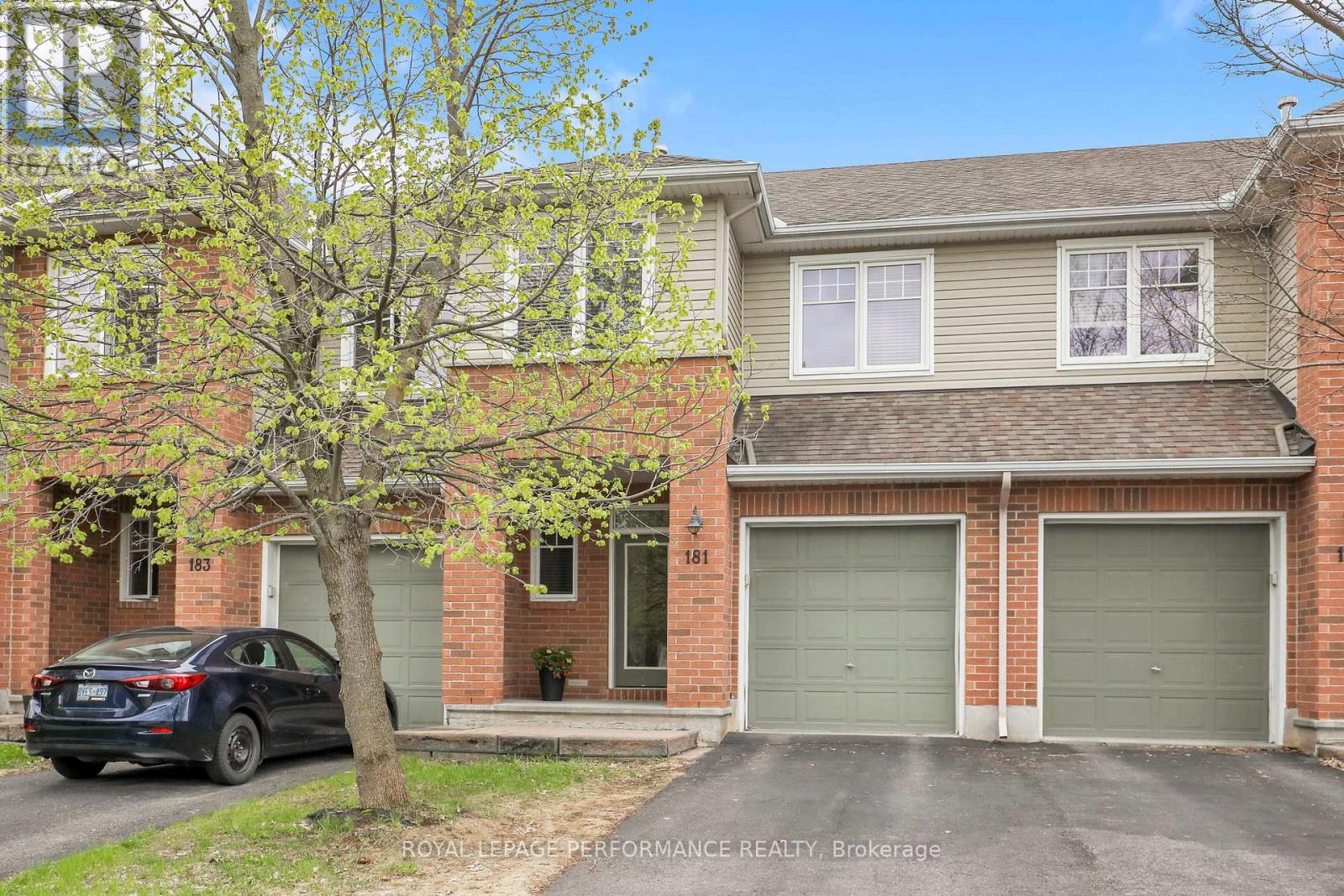 181 Bradwell Way, Ottawa, Ontario  K1T 4J4 - Photo 2 - X13150360