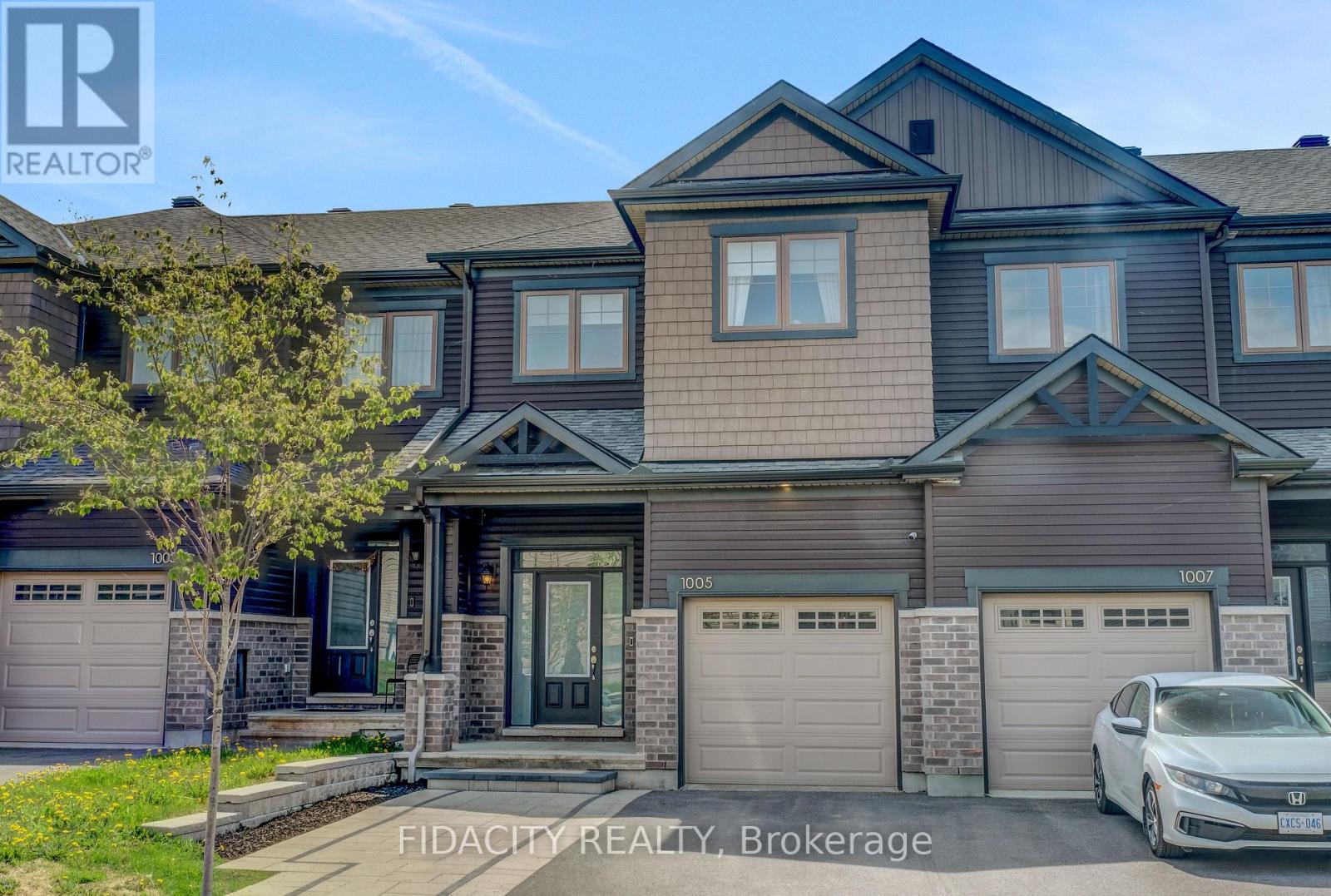1005 KIJIK CRESCENT, Ottawa, Ontario
