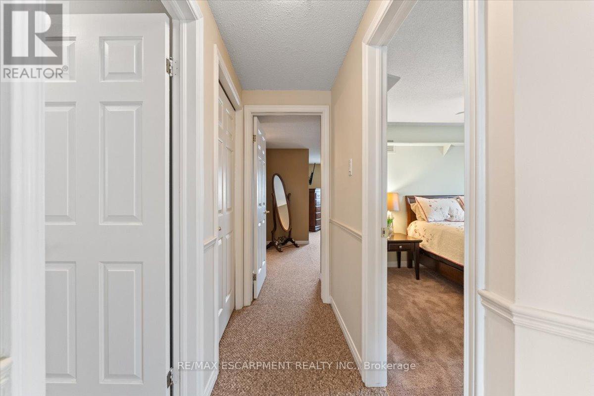 284 Delancey Boulevard, Hamilton, Ontario  L9B 1Y9 - Photo 25 - X13149976
