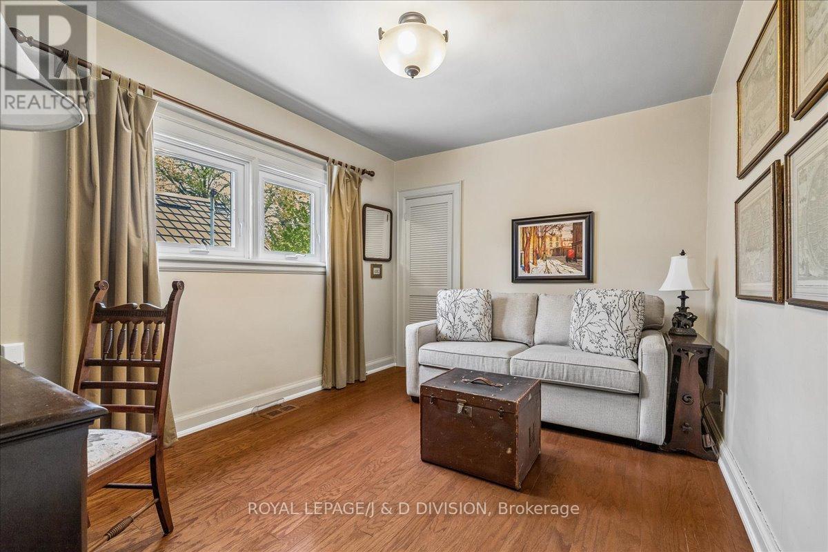 32 Miles Court, Hamilton, Ontario  L8P 4G6 - Photo 12 - X13149984