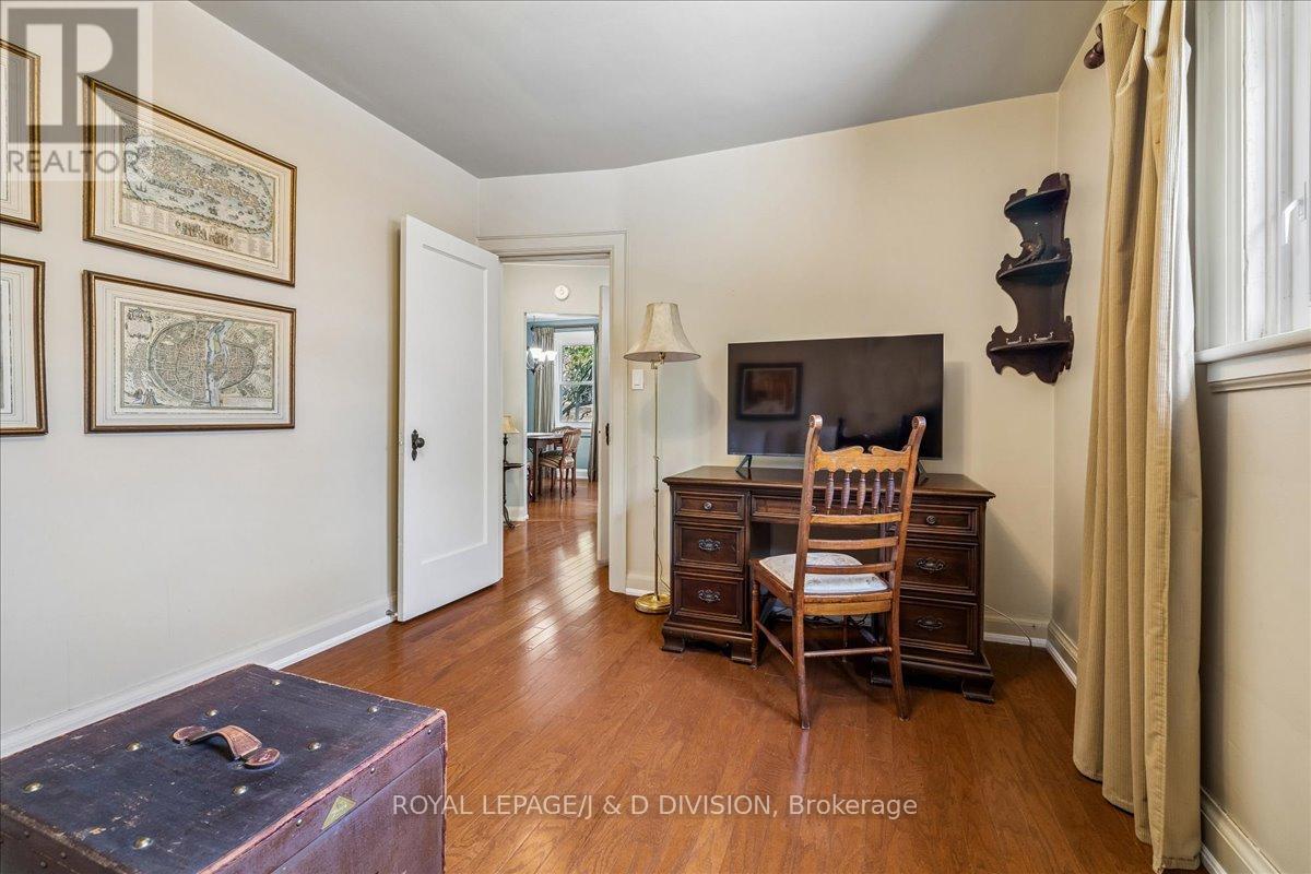 32 Miles Court, Hamilton, Ontario  L8P 4G6 - Photo 13 - X13149984