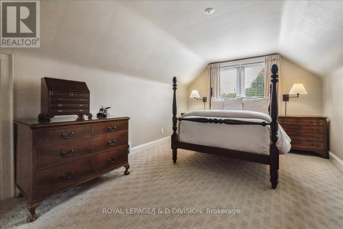 32 Miles Court, Hamilton, Ontario  L8P 4G6 - Photo 25 - X13149984