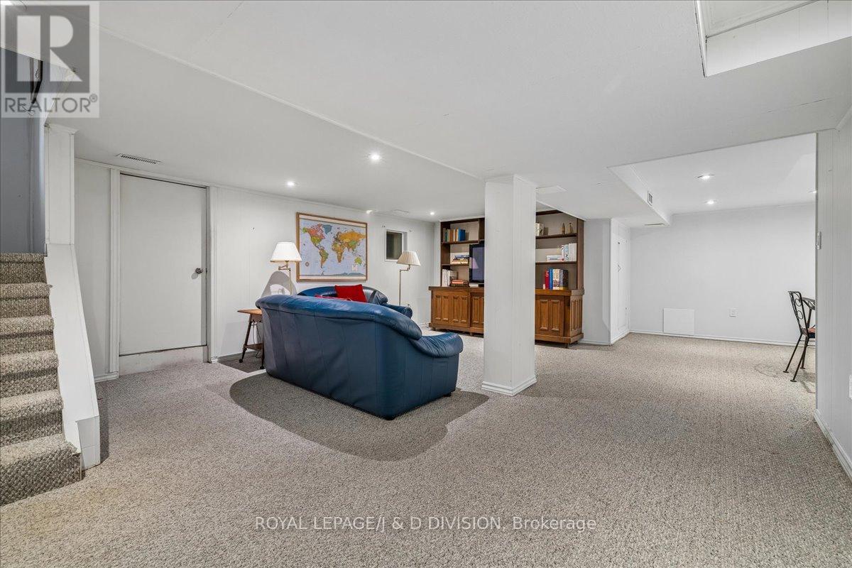 32 Miles Court, Hamilton, Ontario  L8P 4G6 - Photo 30 - X13149984