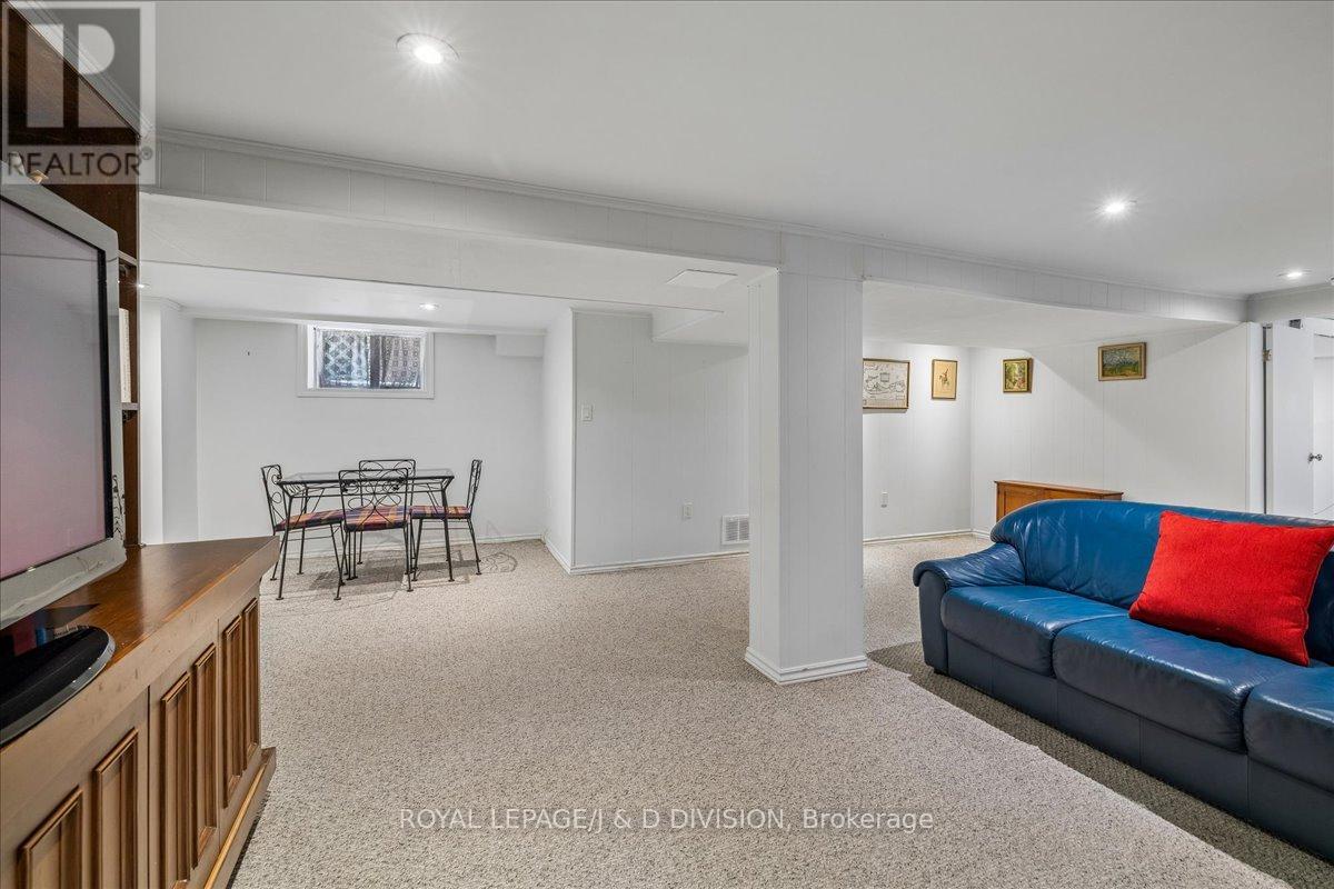 32 Miles Court, Hamilton, Ontario  L8P 4G6 - Photo 33 - X13149984
