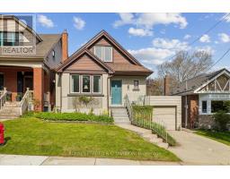 32 MILES COURT, Hamilton, Ontario
