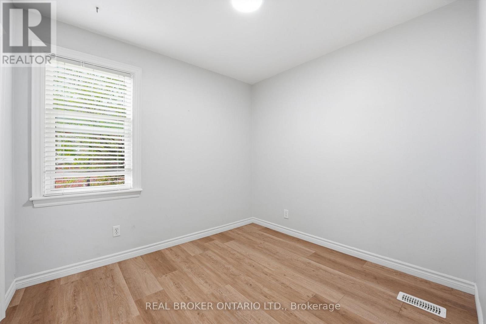 Main - 177 East 31st Street, Hamilton, Ontario  L8V 3P4 - Photo 17 - X13150020