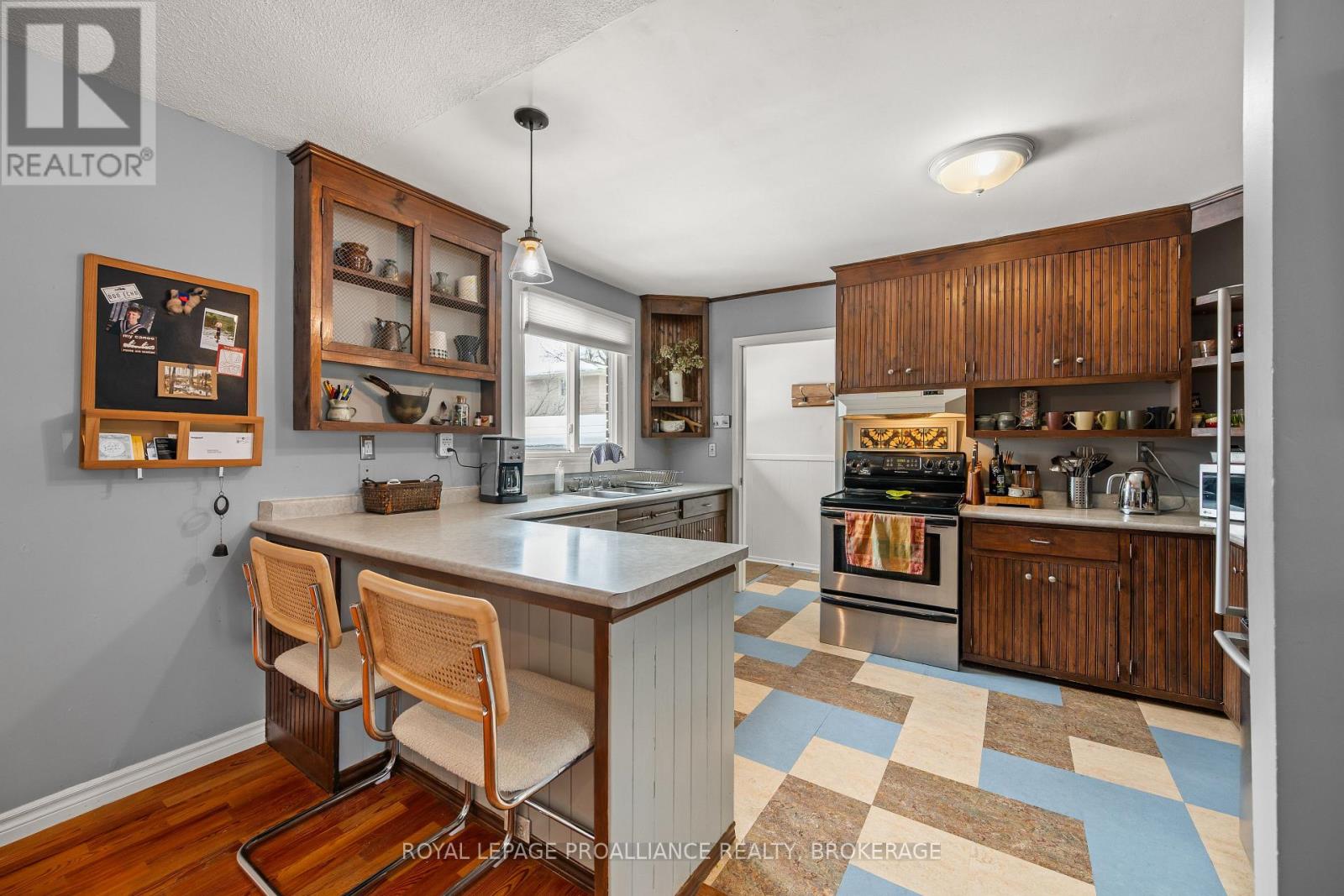 62 Montgomery Boulevard, Kingston, Ontario  K7M 3N6 - Photo 11 - X13143824