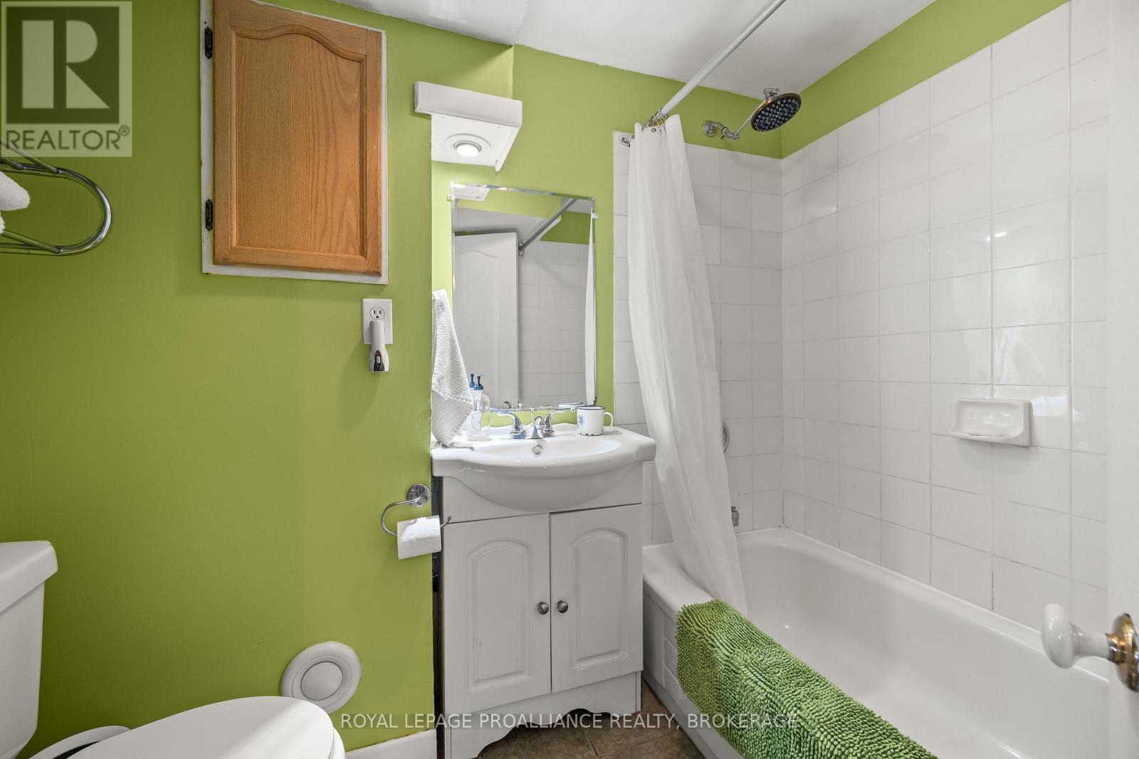 62 Montgomery Boulevard, Kingston, Ontario  K7M 3N6 - Photo 35 - X13143824