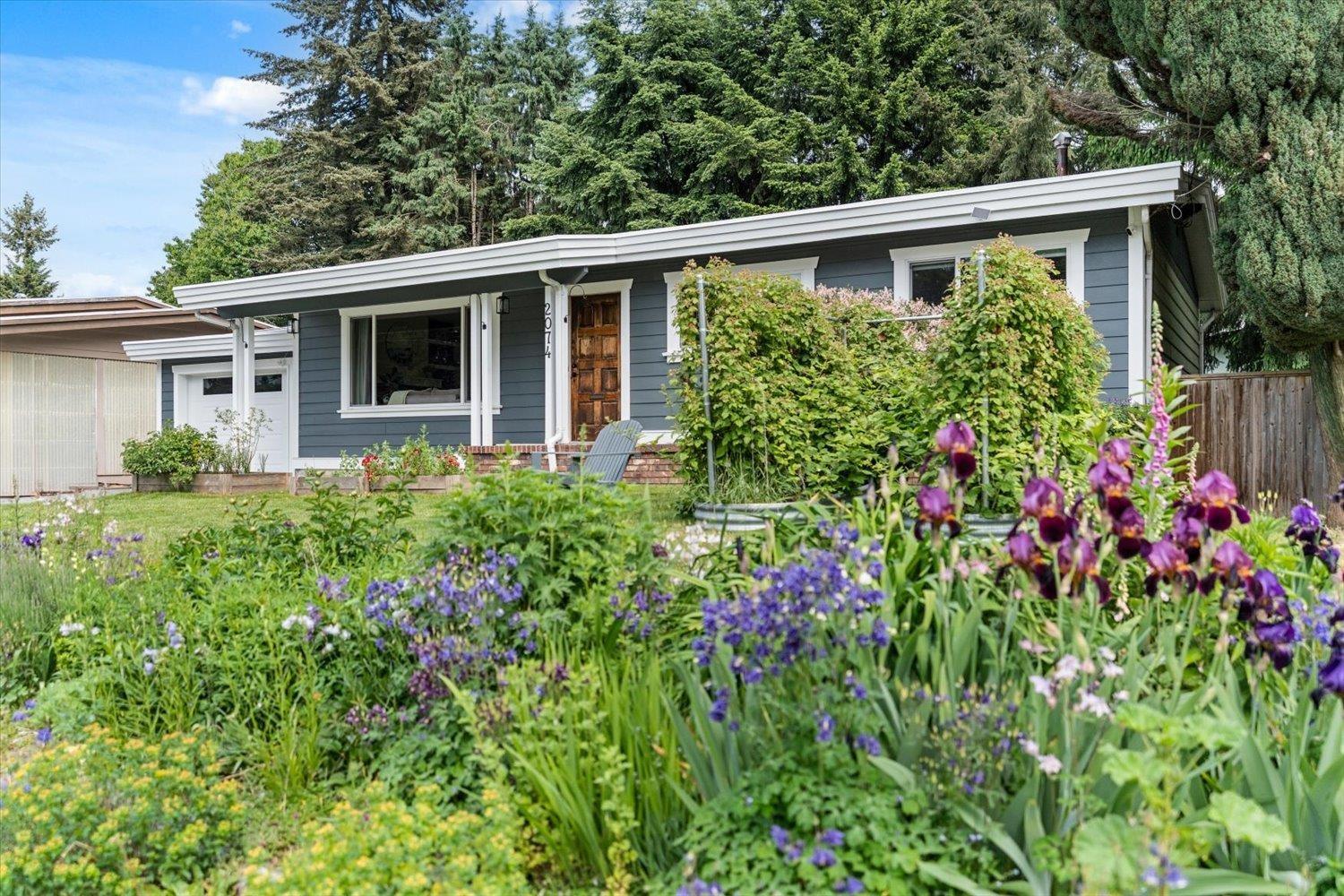 2074 BEAVER STREET, Abbotsford, British Columbia
