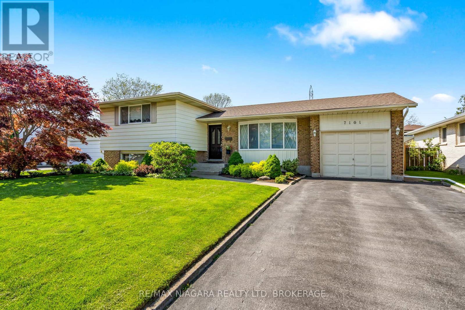 7161 Casey Street, Niagara Falls, Ontario  L2J 3P7 - Photo 2 - X13031266