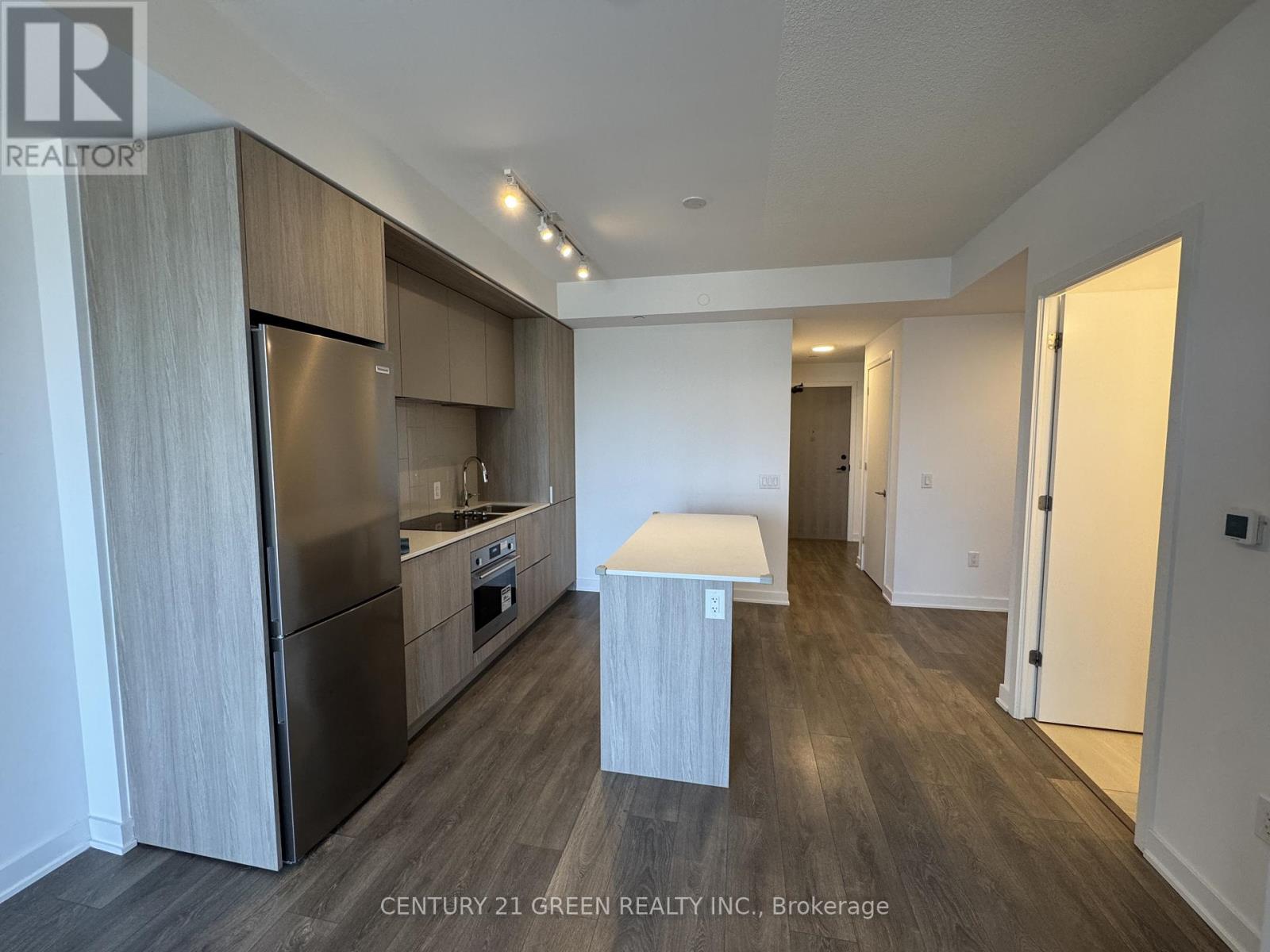 130 RIVER STREET, Toronto, Ontario