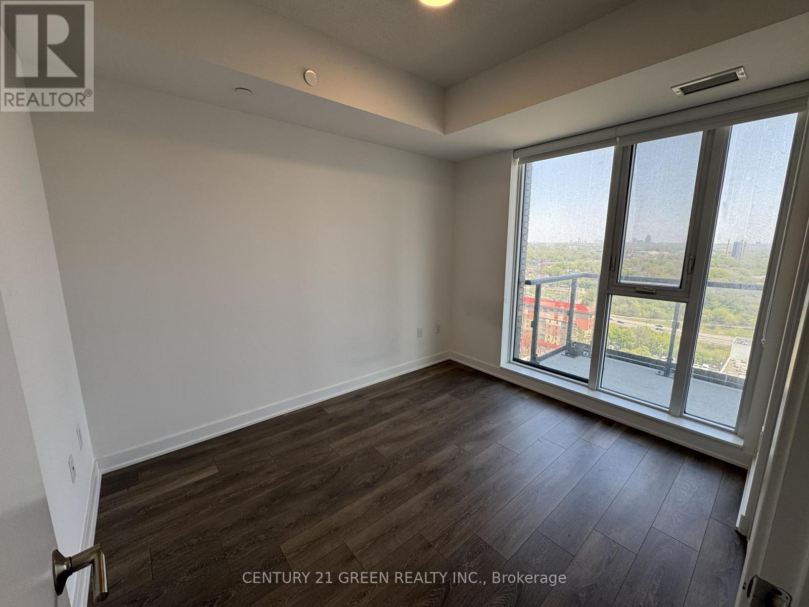 130 River Street, Toronto, Ontario  M5A 0R8 - Photo 3 - C13150314
