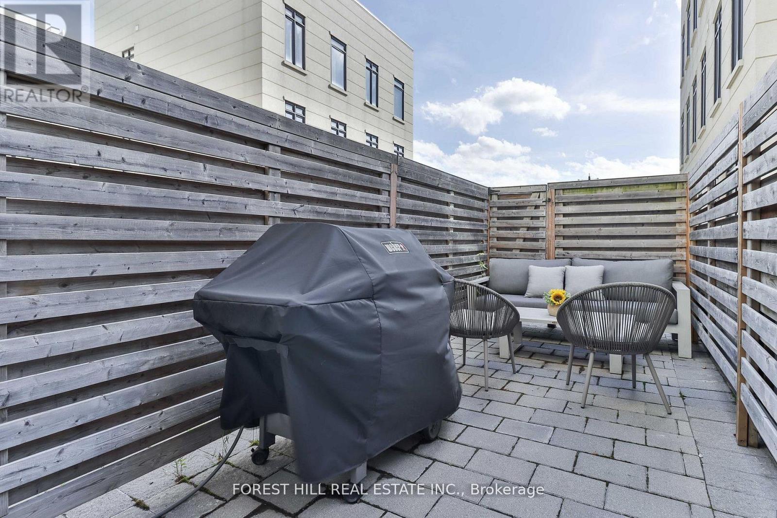 51b Burnaby Boulevard, Toronto, Ontario  M5N 1G3 - Photo 12 - C13150400