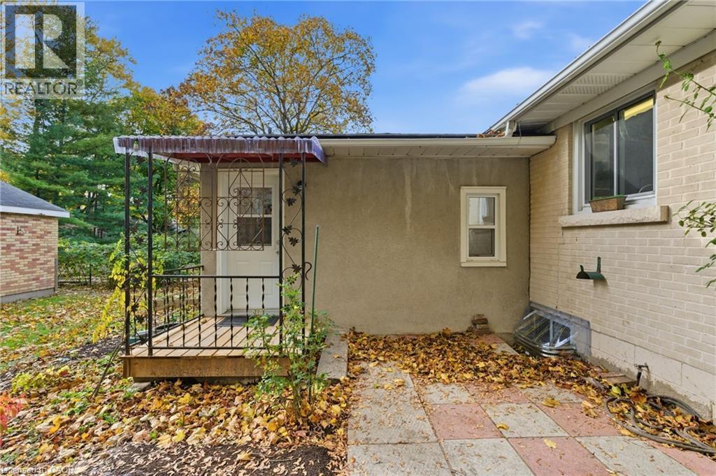 53 Livingston Avenue, Grimsby, Ontario  L3M 1L3 - Photo 26 - 40831883