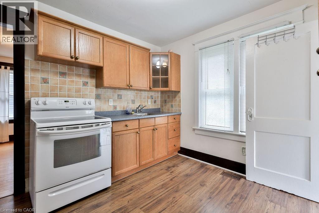 311 Queen Street S, Mississauga, Ontario  L5M 1L9 - Photo 32 - 40831879